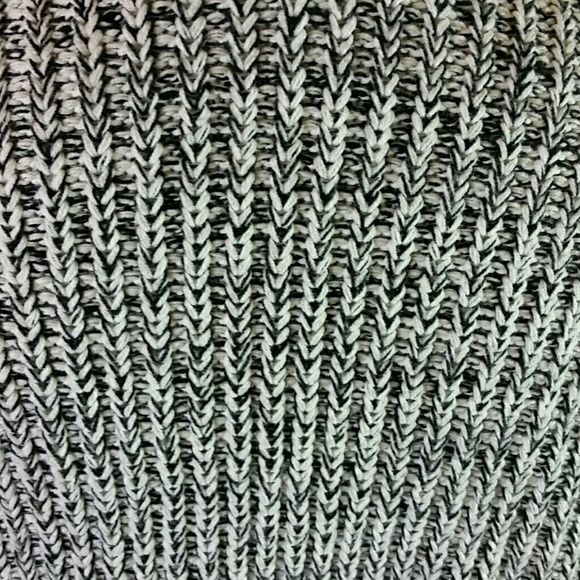 Express sweater black white stitch drape front - Picture 5 of 8